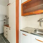 Angelini's Cozy Flat Roma